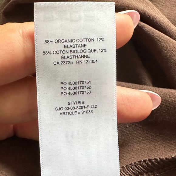 NWT- TNA by Aritzia Queens dress - Picture 12 of 12